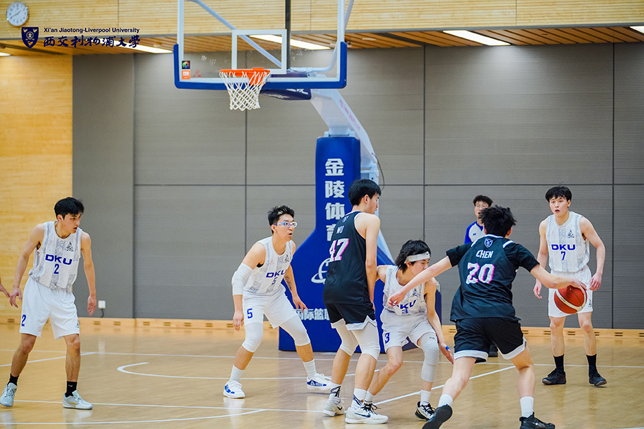 克瓦拉茨赫利亚激活巴黎圣日耳曼：大胜雷恩找回法甲节奏